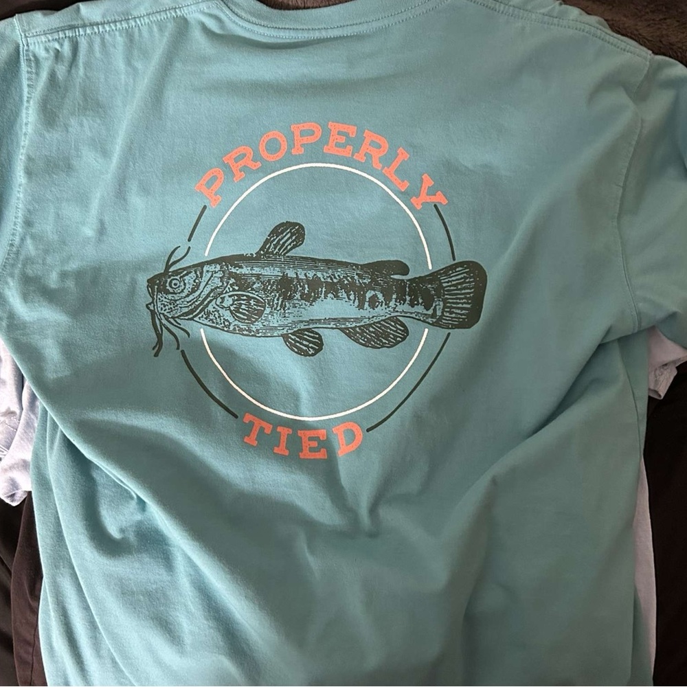 Properly Tide / Size Large
